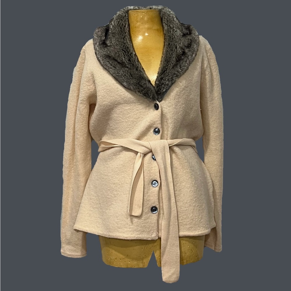 🩶🧥Glam Wool Cardigan with Faux Collar🧥🩶